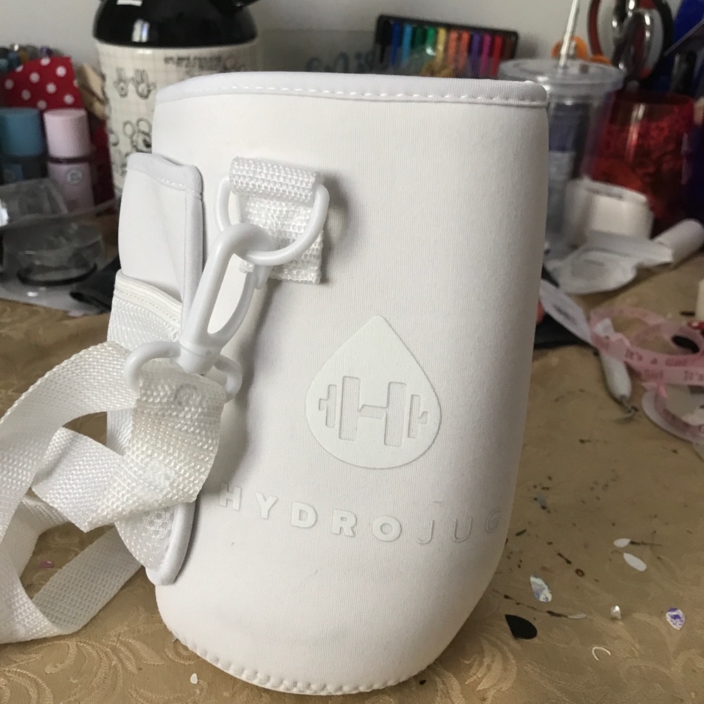 Hydro jug sleeve
